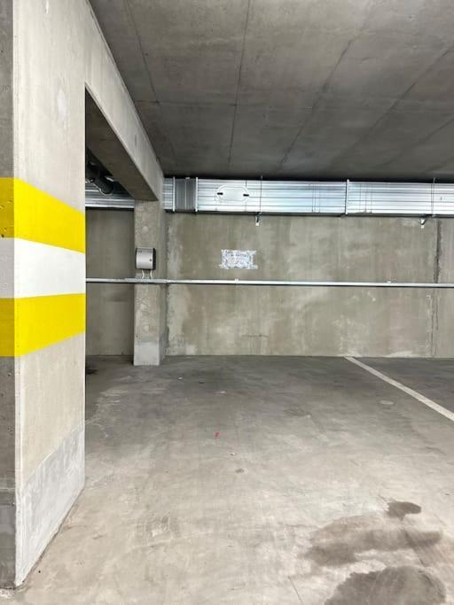 Ferienwohnung Huoneisto Juna Aseman Vieressae Vantaa Exterior foto